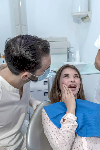 Best Emergency Dental Care for Broken or Chipped Teeth in Hargill, TX