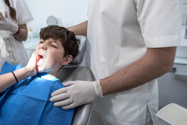 Best Emergency Dental Care for Broken or Chipped Teeth in Hargill, TX